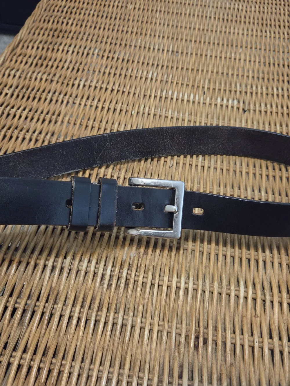 Slim Black Genuine Leather Belt with Silver Buckle Size Medium